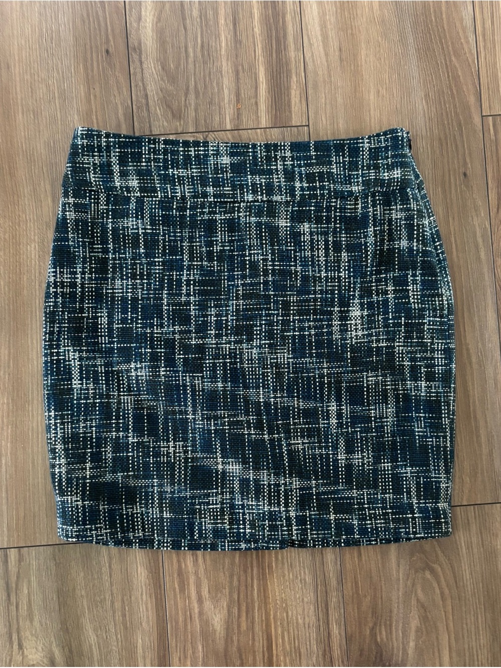 The Limited Classic Tweed Pencil Mini Skirt